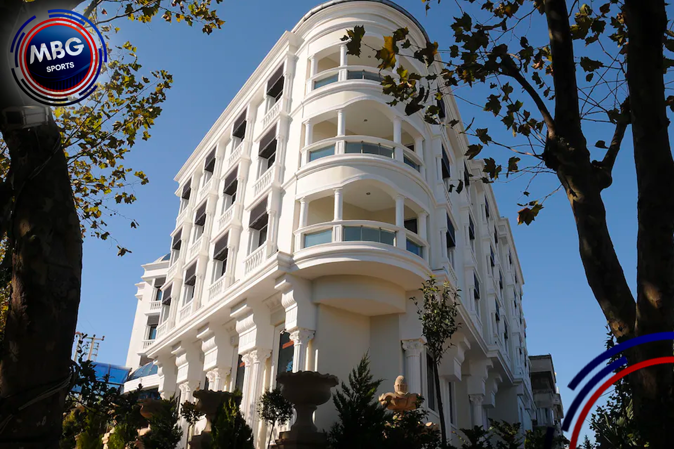 Paradise Island Hotel