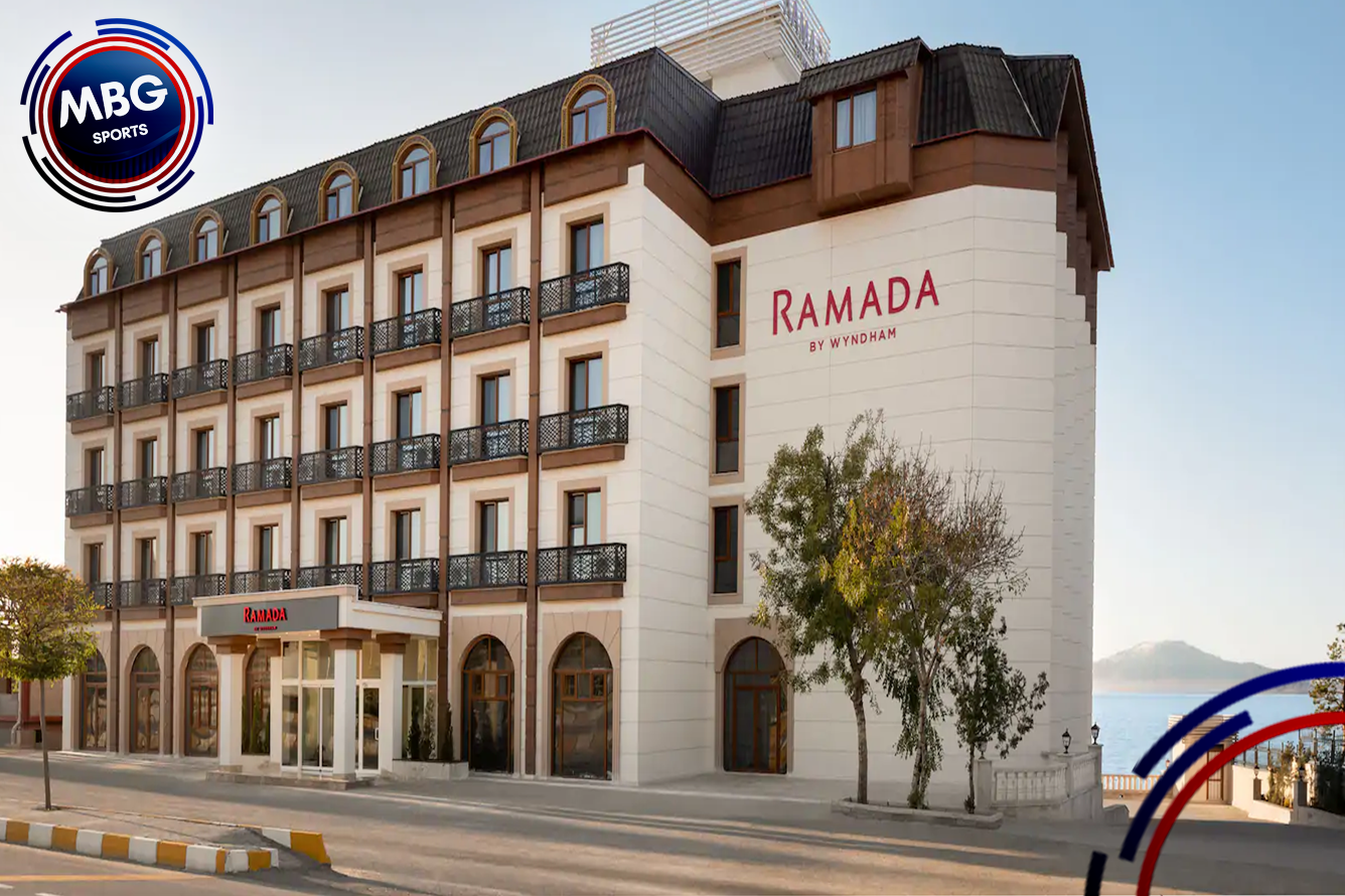 Ramada Van